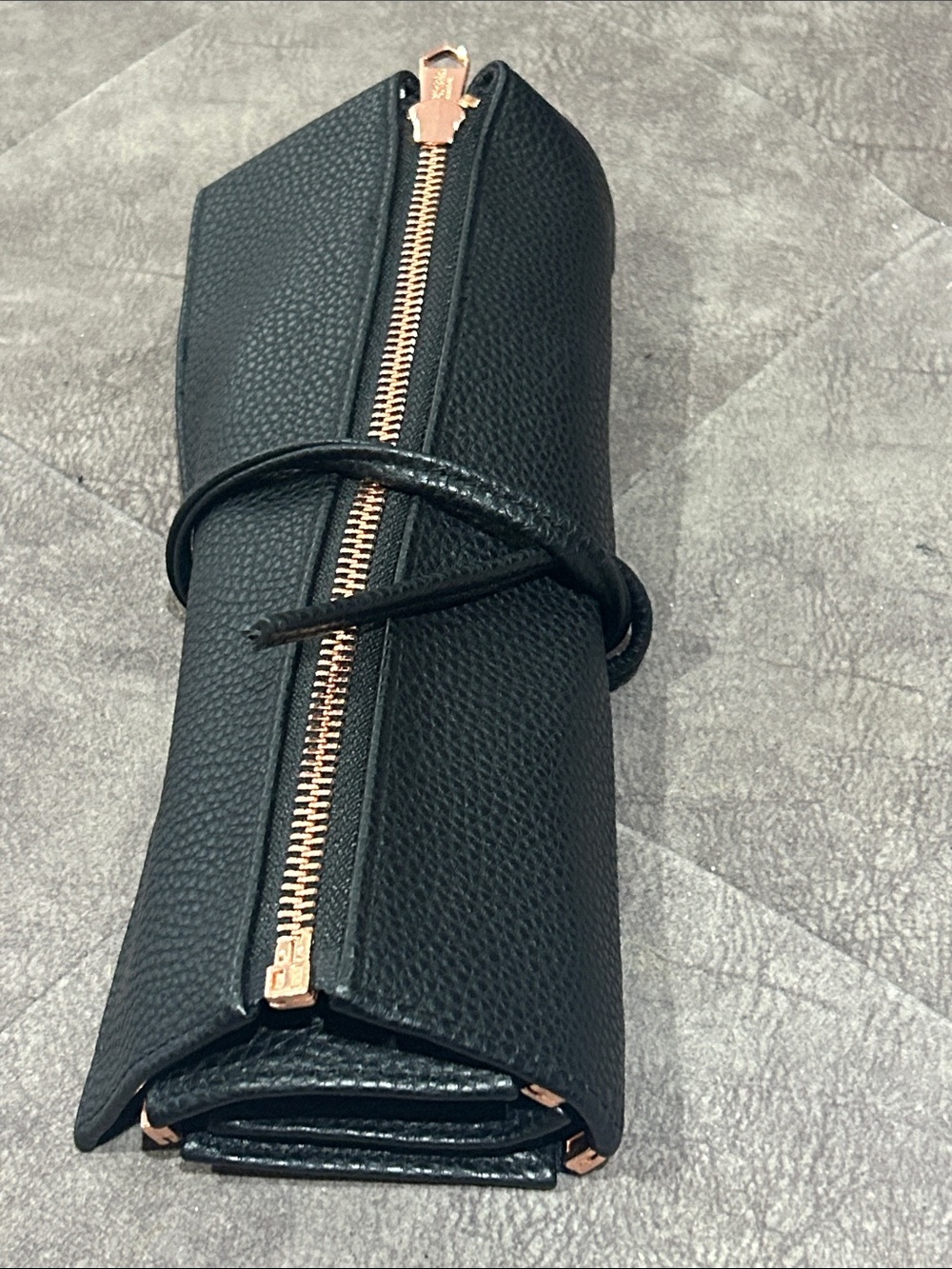 Sephora Black Leather Multi-Pouch 5 brush Bag with Gold Zippers - Picture 6 of 7